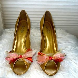 Gold glam high heel peekaboos